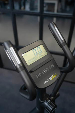 Эллиптический тренажёр заднеприводный   Altezani 