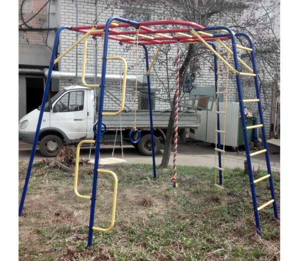 картинка Детский спортивный комплекс для дачи Пионер "Призма" от магазина Лазалка